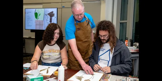 Q?rius Open Late: Botany Specimen Preparation - April