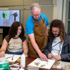 Q?rius Open Late: Botany Specimen Preparation - April